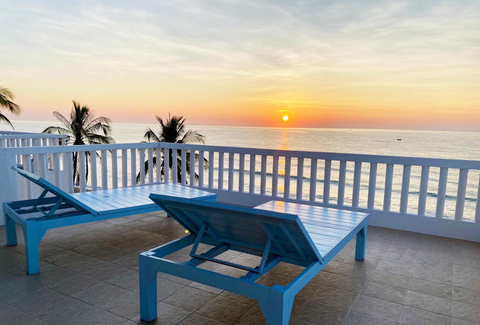Absolute Beachfront Villa Ban Huai Yang Luaran gambar