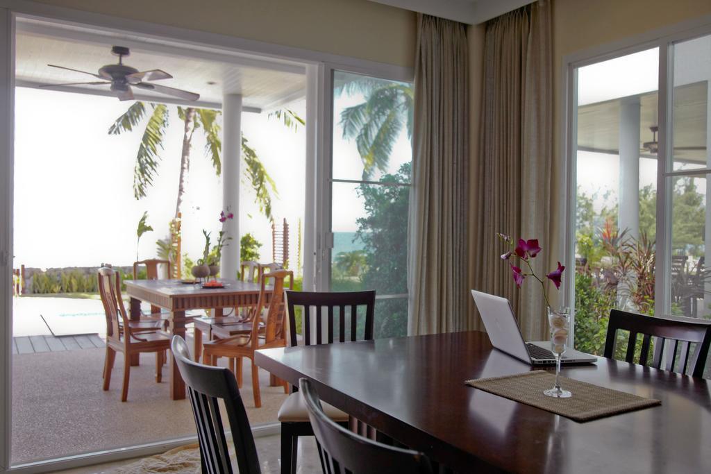 Absolute Beachfront Villa Ban Huai Yang Luaran gambar